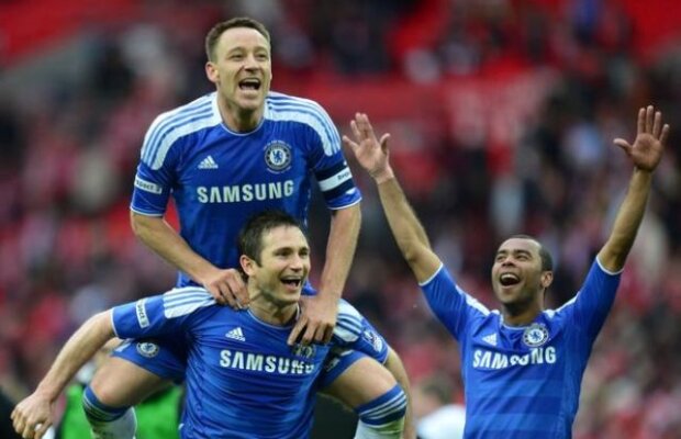 Gata cu tinerii! Wenger vrea să aducă la Arsenal un veteran de la Chelsea