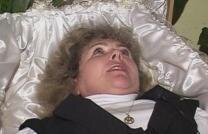 Terapie în sicriu: Cum se pregătesc ucrainenii pentru momentele de dincolo de moarte (VIDEO) 