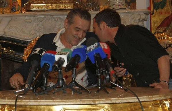 Tradus de MM » Managerul l-a făcut pe patron să renunţe la Rui Duarte