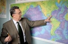 Mărmureanu: Un cutremur sub 7 grade se poate produce oricând în România. Ce crede directorul onorific al INFP despre sfârşitul lumii