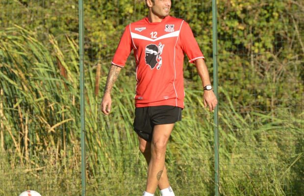 Mutu va avea un nou antrenor la Ajaccio! Dupont a fost demis