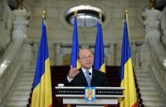 Mesajul lui Băsescu de Crăciun: Fie ca aceste sărbători să ne reînnoiască dorinţa de a construi împreună un viitor mai bun
