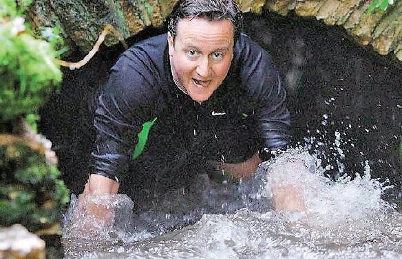 Aventurile unui premier » Prim-ministrul Marii Britanii a participat joi la o cursă pe traseu variat