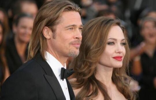 Angelina Jolie si Brad Pitt s-au casatorit in secret!
