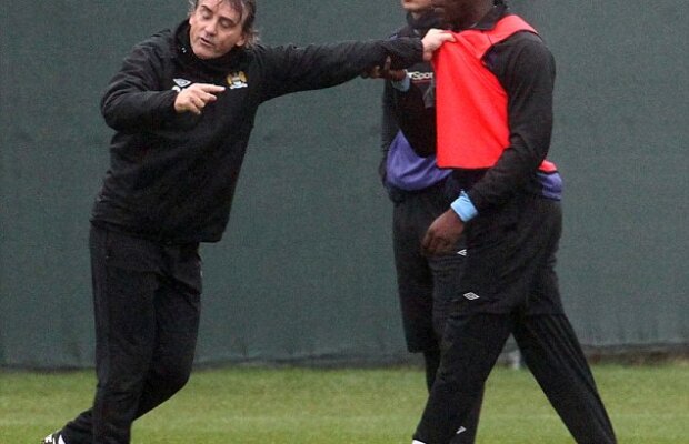 FOTO Mancini şi Balotelli s-au încăierat la antrenament! » Pleacă atacantul de la City?
