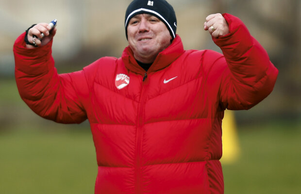 Premiat de Anul Nou » Ţălnar s-a ales cu o mărire de salariu după ce a acceptat să o preia pe Dinamo