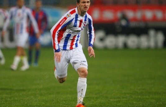 Uşă închisă la Kontoes pentru Steaua » Încearcă la Rîpă, dacă pică transferul lui Milanov?