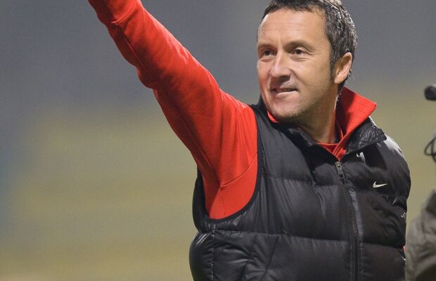 MM Stoica prezintă noutăţile de la Steaua: "Sînt doi de care ne-am cam bătut joc"