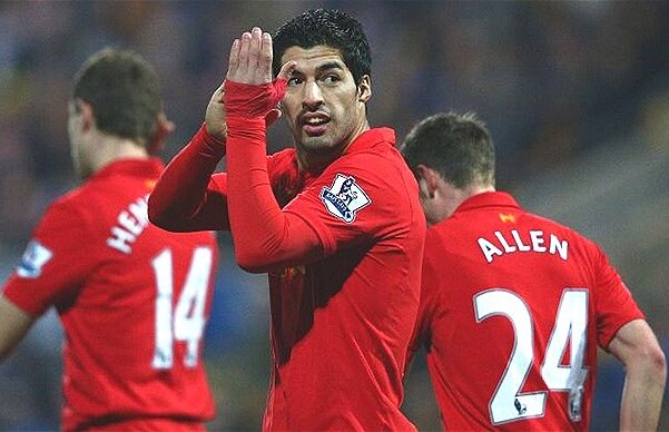 Liverpool se teme de finalul sezonului » Champions League sau Luis Suarez?