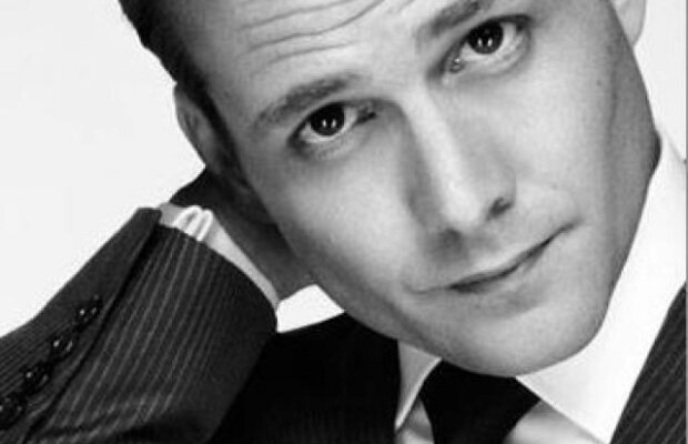 La multi ani Harvey Specter!