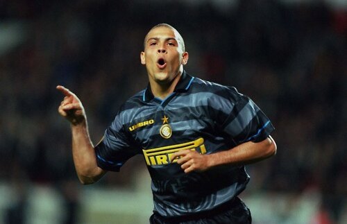 Poveste inedită din vestiarul Interului » Cum colaborau Mircea Lucescu şi Ronaldo