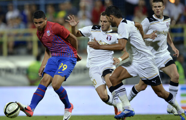 Steaua&Rocha, dragoste cu sila! » Transferul atacantului brazilian la Pandurii a picat