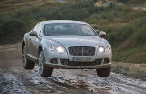 Primul episod din sezonul 19 TopGear. Post pentru discuții