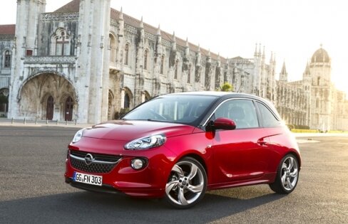 Număr impresionant de cereri pentru Opel ADAM