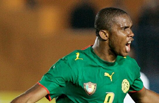 Samuel Eto'o şochează: "Vor să mă omoare! Dorm cu bodyguarzii la uşă şi verific tot ce mănînc" :O