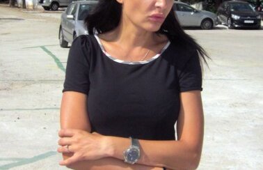 Parcare pe terenul Bazei Voinţa! » Brigitte Sfăt a dat afară copiii de pe stadion şi a schimbat încuietorile