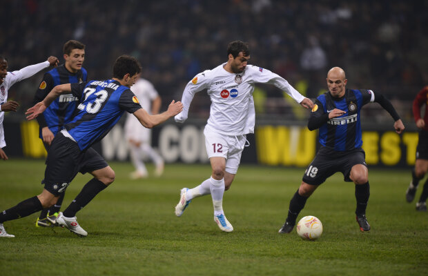 Superdefensivi pe San Siro » Paulo Sergio "a atacat" Interul cu şapte fundaşi de meserie pe teren!