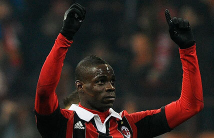 VIDEO Balotelli este din nou "Super Mario"! Record egalat după un gol superb
