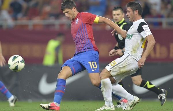 Emeric Ienei spune că revenirea lui "Dodel" nu o va ajuta pe Steaua joi seara: "Nu cred în Tănase!"