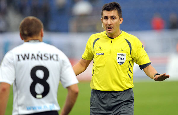 Polonezul Pawel Gil va arbitra meciul CFR Cluj - Inter Milano