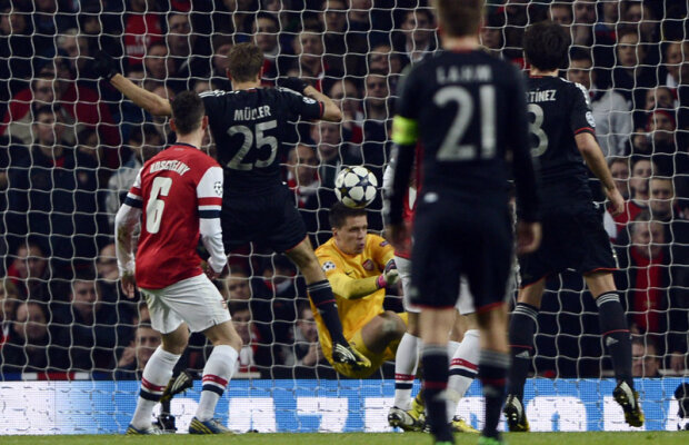 VIDEO Demonstraţie de forţă » Munchenezii, ca şi calificaţi în ”sferturi”: 3-1 cu Arsenal. Porto, 1-0 cu Malaga