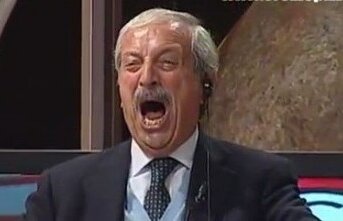 VIDEO Tiziano Crudeli a făcut din nou spectacol la meciul celor de la AC Milan: "Boa, Boa,Boa, Teng, Teng, Teng"