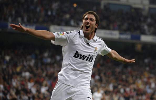 "El clasico": Te tentează un pariu pe goluri ale ambelor echipe? Ai aici cotele!