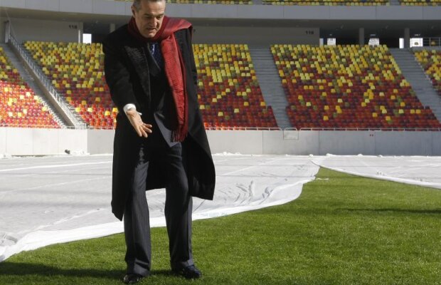 Tolontan despre proiectul "Arde-l pe cetăţeanul prost!" » Becali a cinstit bucureştenii cu un petic de gazon