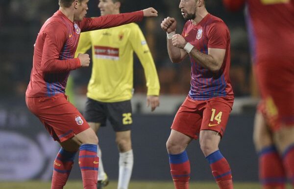 VIDEO+FOTO Team-building înainte de Big Ben » Steaua a învins Ceahlăul cu 4-3 şi e pregătită de returul cu Chelsea