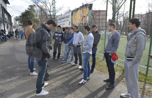 Încă o zi fără antrenament pentru Varga şi compania! » Selymes spune că nu este antrenorul Sportului