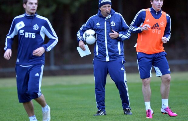 Secretele lui Dan Petrescu, dezvăluite de un colaborator » Cum îşi motivează jucătorii înaintea meciurilor