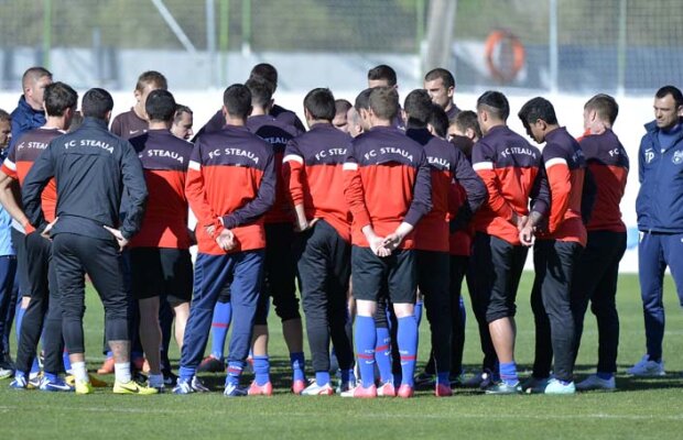 Diferenţa dintre Reghecampf şi Piţurcă » Unul e prăpăstios, altul e optimist