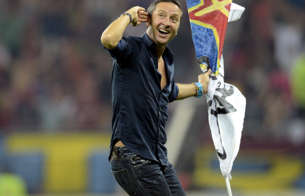 Coregrafie anti-MM » Cum va arăta mesajul pe care rapidiştii i-l pregătesc lui Mihai Stoica