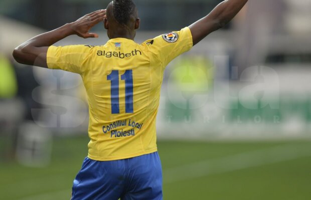 FOTO şi VIDEO "Lupii 3D" au urcat pe locul 2 » Petrolul a zdrobit Bistriţa, 4-0