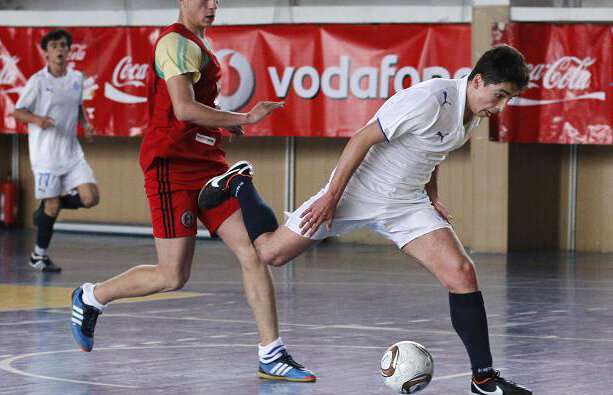 Ia-ţi prietenii şi vino la sală! Azi se încheie faza regională la Piteşti şi Iaşi