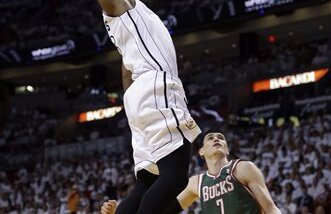 Surprizele se amînă în play-off NBA. Spurs, Heat şi Thunder au mers ceas!
