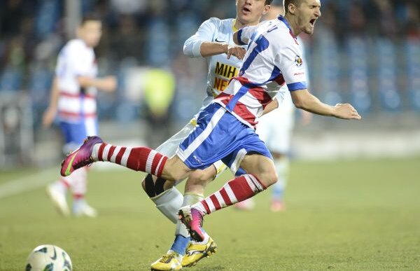 Steaua îl vrea pe Neagu » "Roş-albaştrii" au pus ochii pe unul dintre preferaţii lui MM