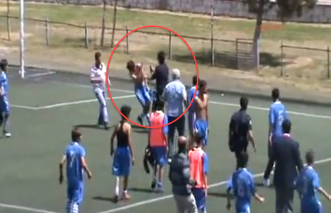 VIDEO Incident oribil în Turcia. Poliţia a atacat cu spray-uri cu piper la un meci de juniori