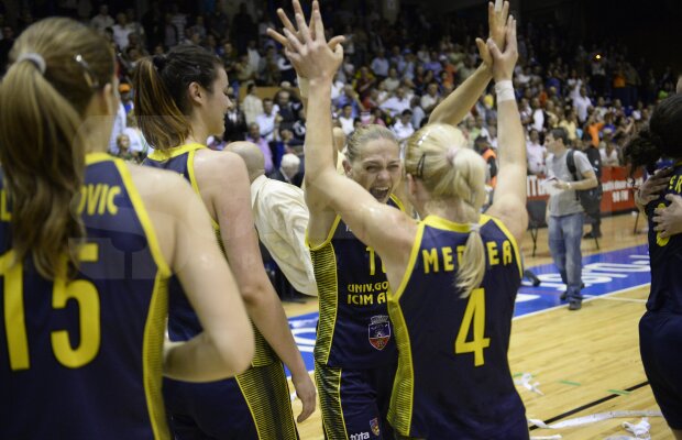 GALERIE FOTO ICIM Arad a cîştigat titlul la baschet feminin!