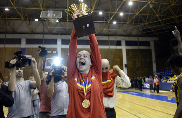 Monica bate toba! » Rivalitate inedită între Monica Brosovszky Boriga şi soţul ei