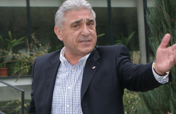 Reacţiile inculpaţilor la ieşirea de la ICCJ » Ioan Becali: "Puşcăria nu e o sperietoare"