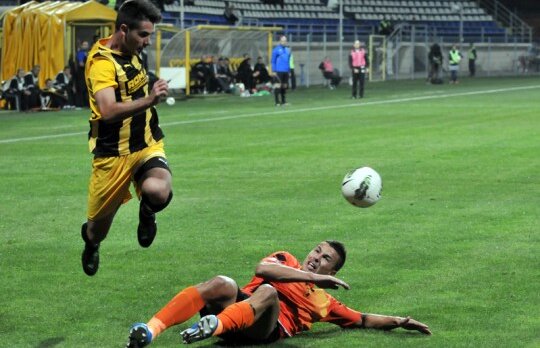 Duel pentru viitorul campionat » Clujenii se bat cu Dinamo pentru doi fotbalişti