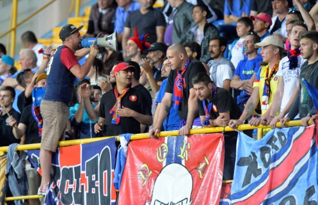 Steaua "rănită" primeşte sprijin din partea suporterilor "cu greutate": "Sînt dispus să mă implic total şi necondiţionat"