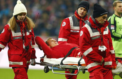 O vedetă a lui Bayern Munchen stă 10 luni în afara gazonului şi riscă să-şi încheie cariera prematur!