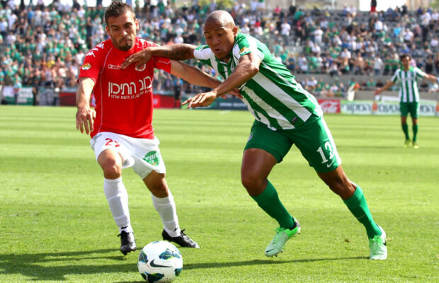 VIDEO MM a pus ochii pe un sud-african » Ce variantă are Steaua dacă pică negocierile cu Bokila