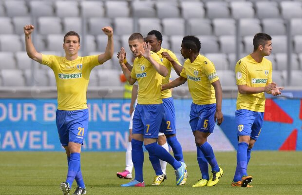 VIDEO U Cluj - Petrolul 2-4 » Aproape calificaţi în Europa League