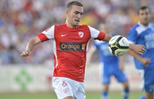 VIDEO Oţelul - Dinamo 0-1 » Prind "cîinii" locul 5 in extremis?