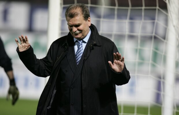 Dinu Gheorghe îl desfiinţează pe Alexandru Tudor: "Ştiam că venim ca mielul la tăiere. Probabil trebuie să cotizăm şi noi"