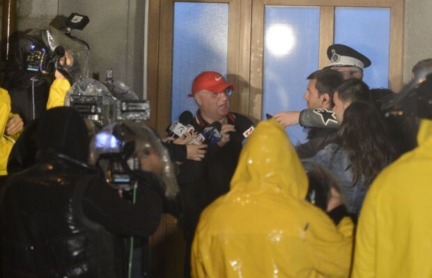 Exclusiv print » Gazeta prezintă culisele afacerii de milioane RCS&RDS - Dragomir