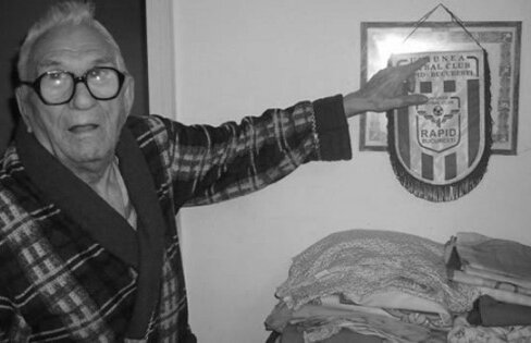 VIDEO Ion Costea a fost omagiat de 1.000 de fani » Ultimele aplauze, acasă, pe Giuleşti